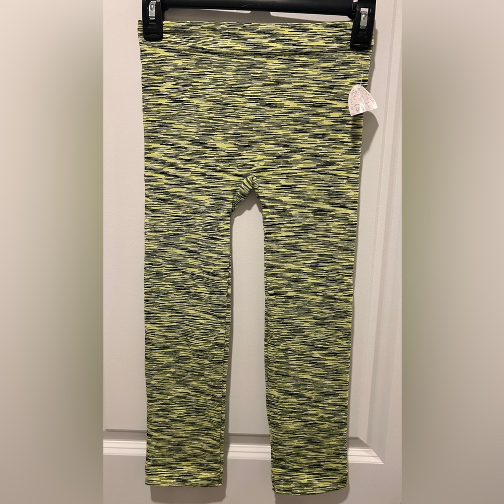 Girls 10/12 Pony Tail leggings. NWT